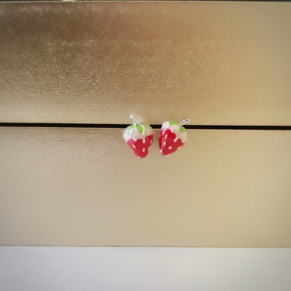 - - Sterling silver Strawberry Earrings - Picture 4 of 6